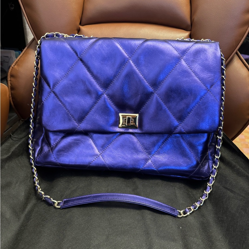 Virsa XL Diamonds Eternal Quilted Leather Metallic Purple Crossbody - Picture 4 of 9
